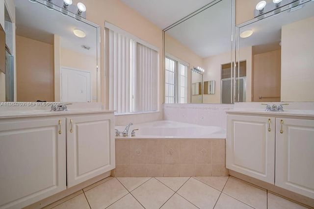 15339 SW 32nd Ter 0, Miami, FL 33185