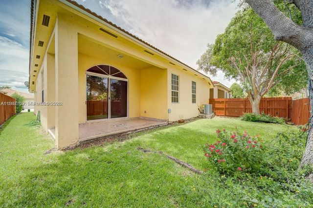 15339 SW 32nd Ter 0, Miami, FL 33185