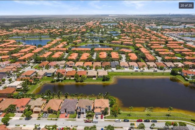 15339 SW 32nd Ter 0, Miami, FL 33185