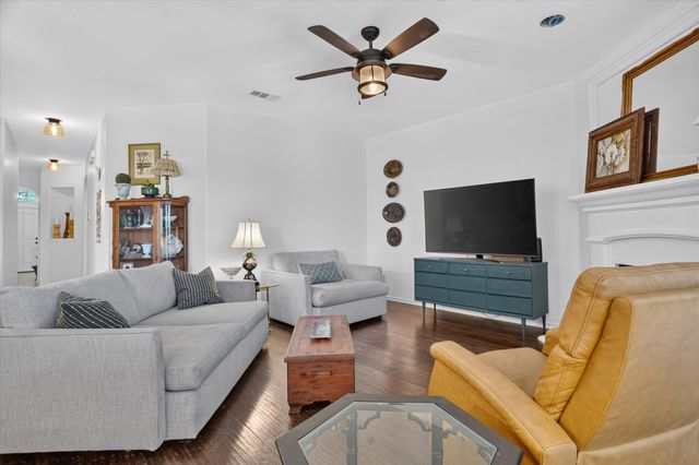 2201 Kaitlyn Drive, Weatherford, TX 76087