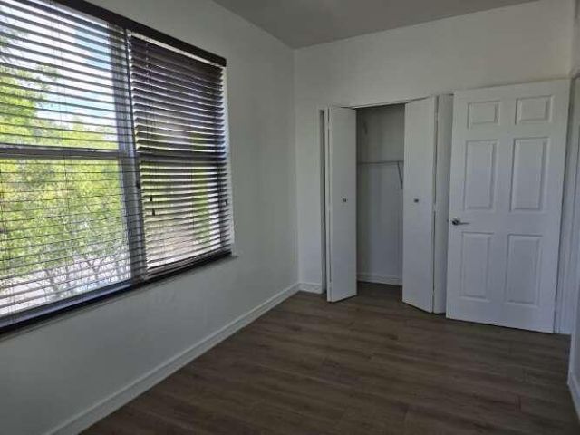 1000 SW 12th Court 3, Miami, FL 33135