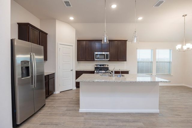 105 CORCOVADO Avenue, Royse City, TX 75189