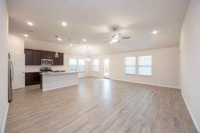 105 CORCOVADO Avenue, Royse City, TX 75189