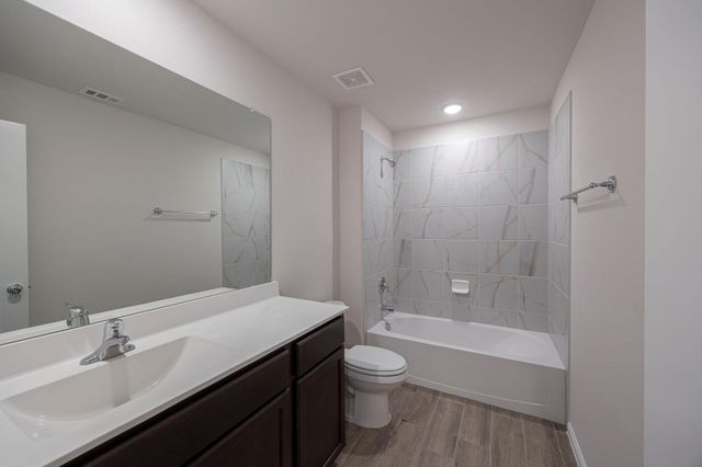 105 CORCOVADO Avenue, Royse City, TX 75189