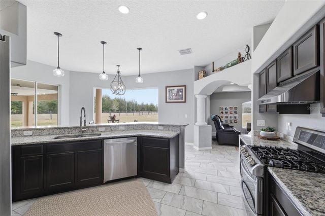 27001 BAXTER STREET, Brooksville, FL 34602