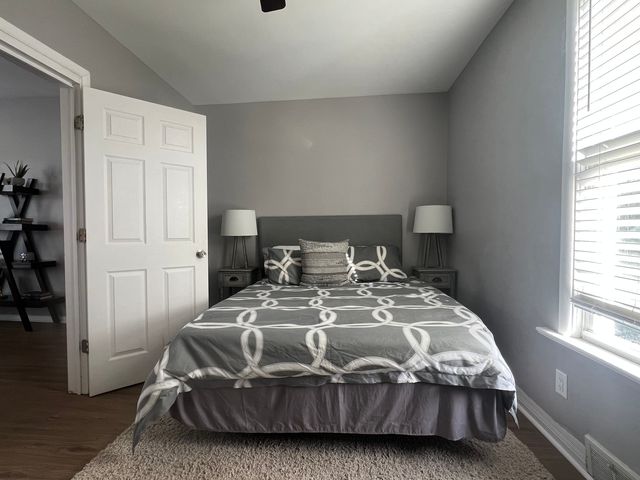 7113 Clarendon Hills Road, Darien, IL 60561