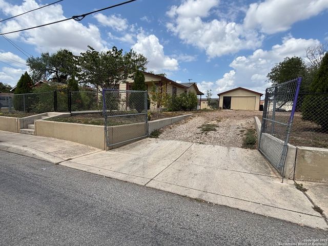 147 Wainwright, San Antonio, TX 78211