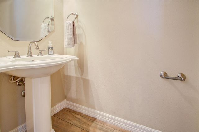 5707 Hawthorne Garden Way, Katy, TX 77494