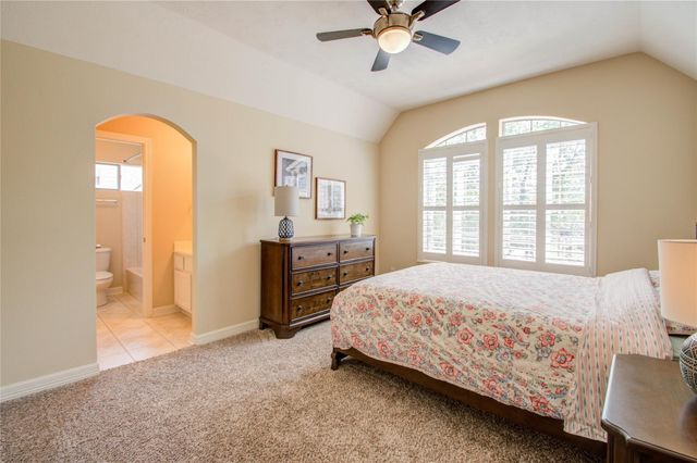 5707 Hawthorne Garden Way, Katy, TX 77494