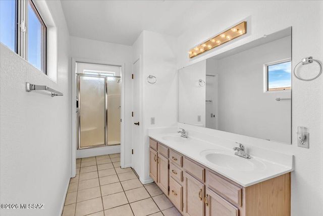 4102 S Via De Febrero, Green Valley, AZ 85622