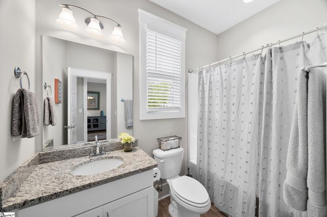 406 Nebbiolo Lane, Simpsonville, SC 29681