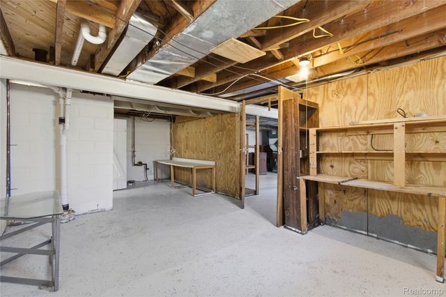 8238 Fisher Avenue, Warren, MI 48089
