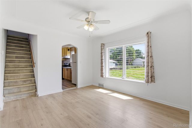 8238 Fisher Avenue, Warren, MI 48089