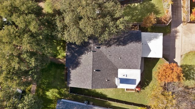 8525 Grumman Drive, Dallas, TX 75228