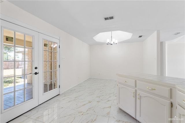 409 Denise Circle, La Joya, TX 78560