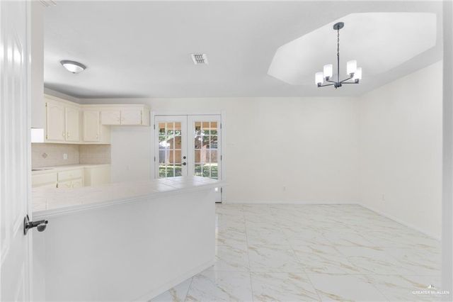 409 Denise Circle, La Joya, TX 78560