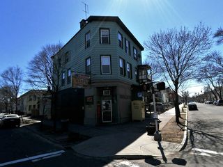 123 Carmel Street, New Haven, CT 06511