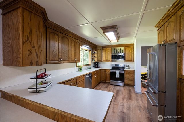 371 Pigeon Springs Road, Onalaska, WA 98570
