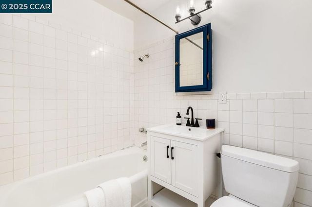 116 Eugenia Ave, San Francisco, CA 94110