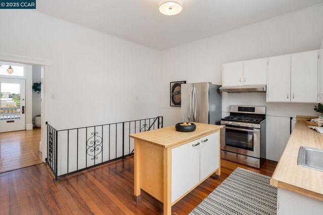 116 Eugenia Ave, San Francisco, CA 94110