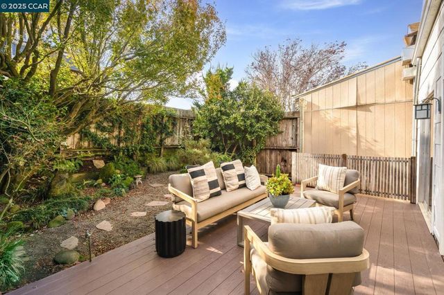 116 Eugenia Ave, San Francisco, CA 94110