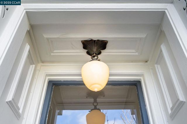 116 Eugenia Ave, San Francisco, CA 94110