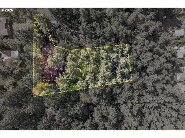 4330 N SHASTA Loop, Eugene, OR 97405