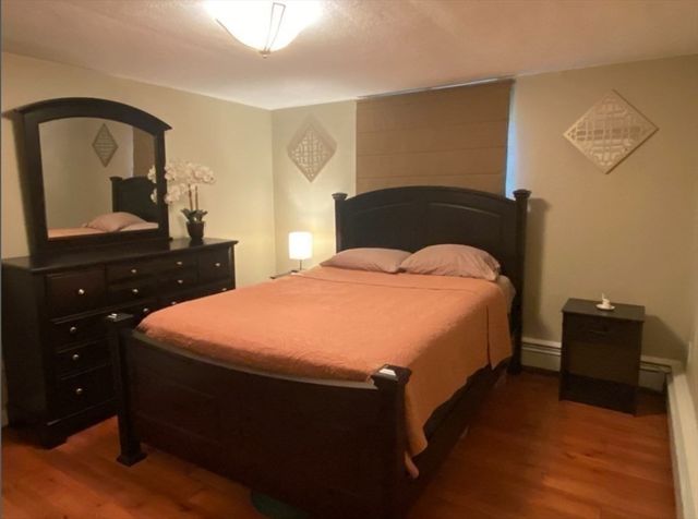 25 Westgate Rd 2, Boston, MA 02467