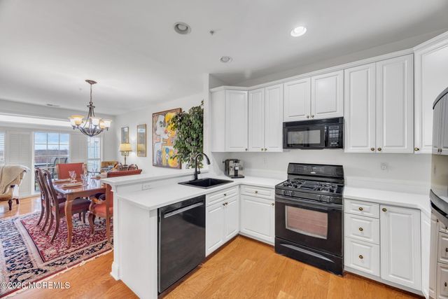 2 Golden Eye Lane, Port Monmouth, NJ 07758