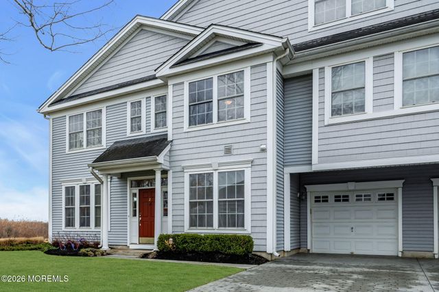 2 Golden Eye Lane, Port Monmouth, NJ 07758
