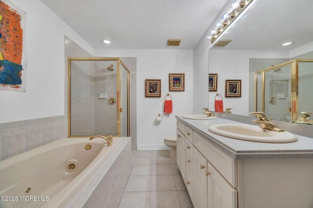 2 Golden Eye Lane, Port Monmouth, NJ 07758