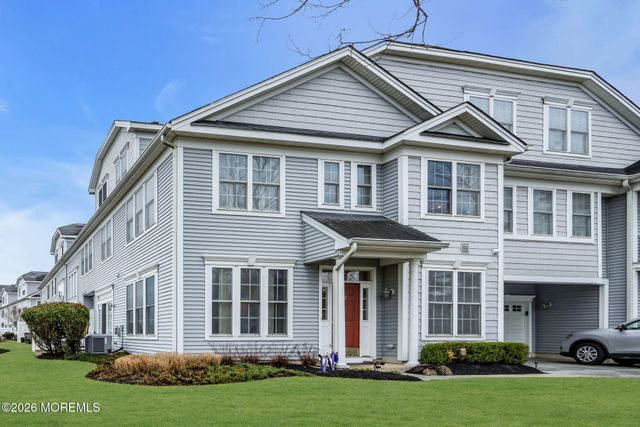 2 Golden Eye Lane, Port Monmouth, NJ 07758