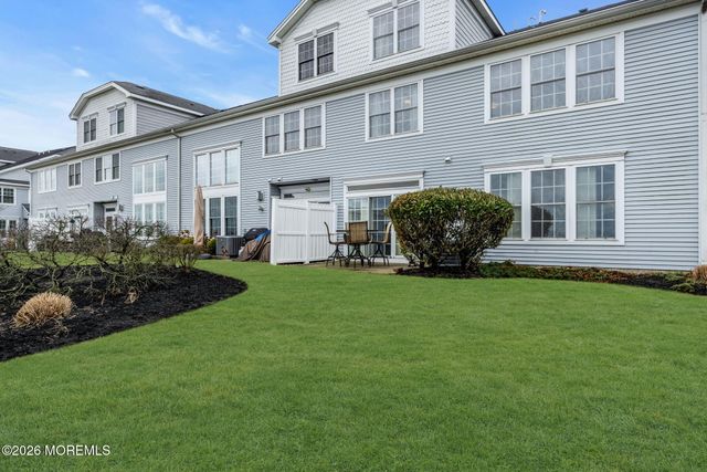 2 Golden Eye Lane, Port Monmouth, NJ 07758