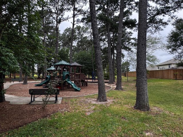 1411 Hallcroft Ln Lane, Houston, TX 77073