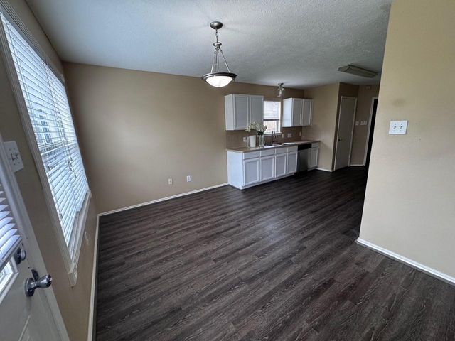 1411 Hallcroft Ln Lane, Houston, TX 77073