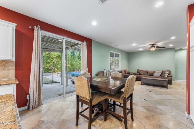 4103 W Ave J 3, Lancaster, CA 93536
