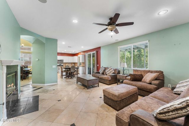 4103 W Ave J 3, Lancaster, CA 93536