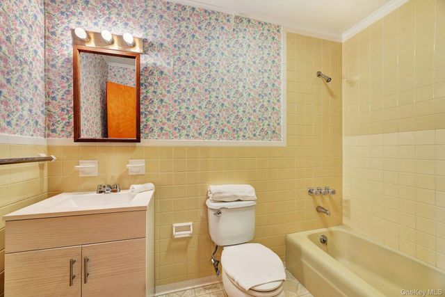 280 Clearview Avenue, Southold, NY 11971