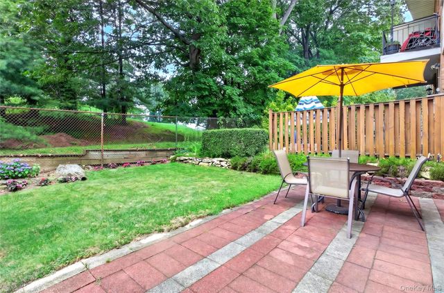 671 Pelham Road D9, New Rochelle, NY 10805