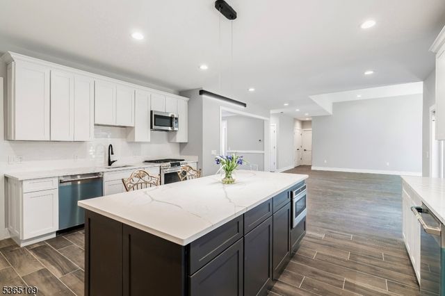 2 Haystack Court, Howell Twp., NJ 07731