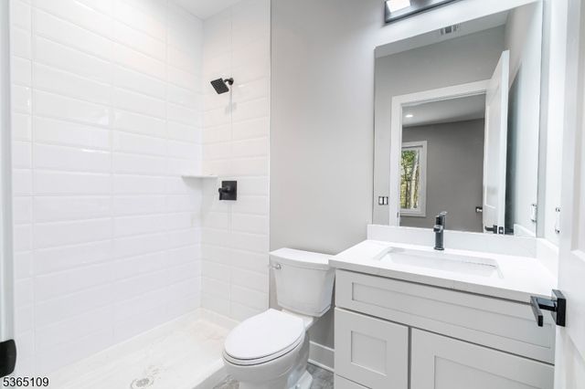 2 Haystack Court, Howell Twp., NJ 07731