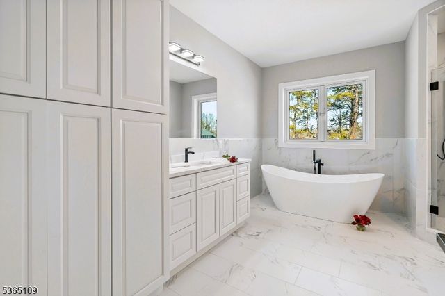 2 Haystack Court, Howell Twp., NJ 07731