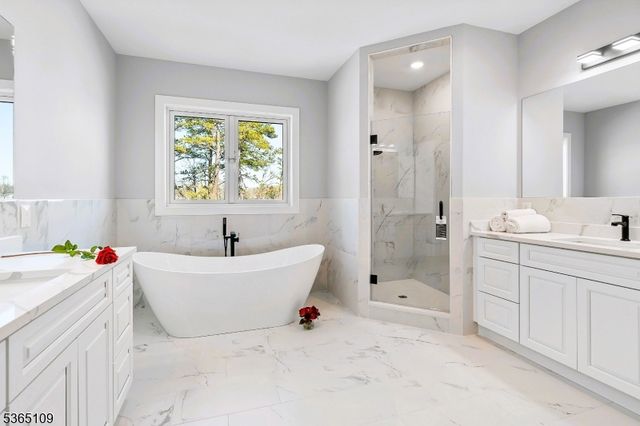 2 Haystack Court, Howell Twp., NJ 07731