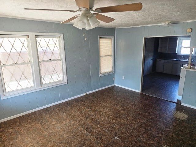 630 E B Avenue, Kingsville, TX 78363