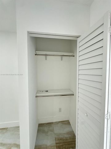 19823 SW 119th Ct, Miami, FL 33177