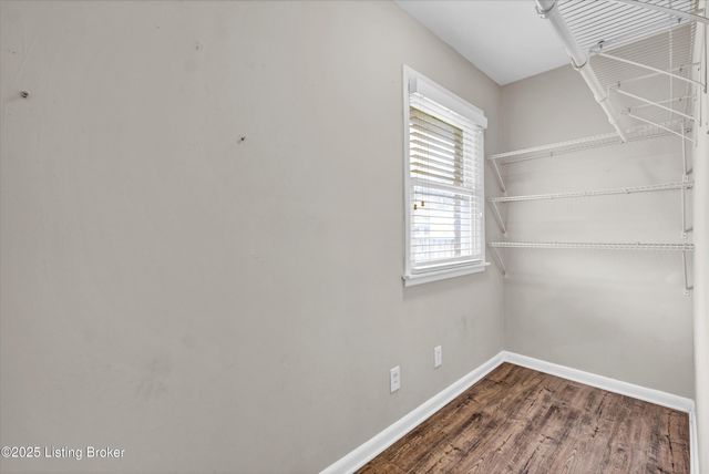 3512 Barclay Dr, Louisville, KY 40299