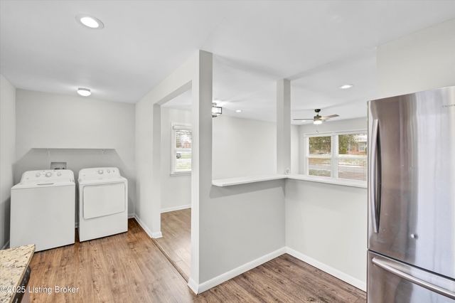 3512 Barclay Dr, Louisville, KY 40299