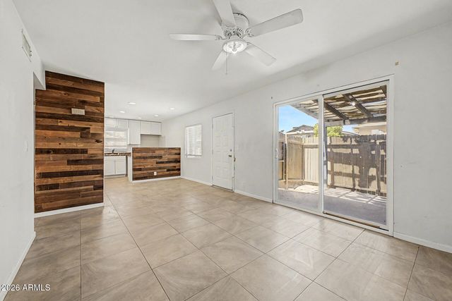 286 W PALOMINO Drive 17, Chandler, AZ 85225