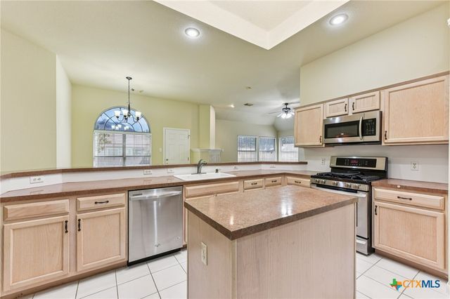 412 Settlers Valley Drive, Pflugerville, TX 78660