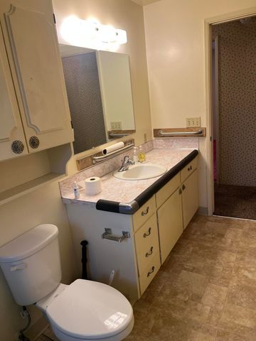 2284 Jubilant Avenue, Medford, OR 97504